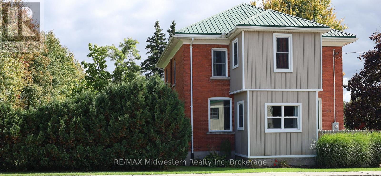 185 Winstanley Street, West Perth, Ontario  N0K 1P0 - Photo 2 - X12458704