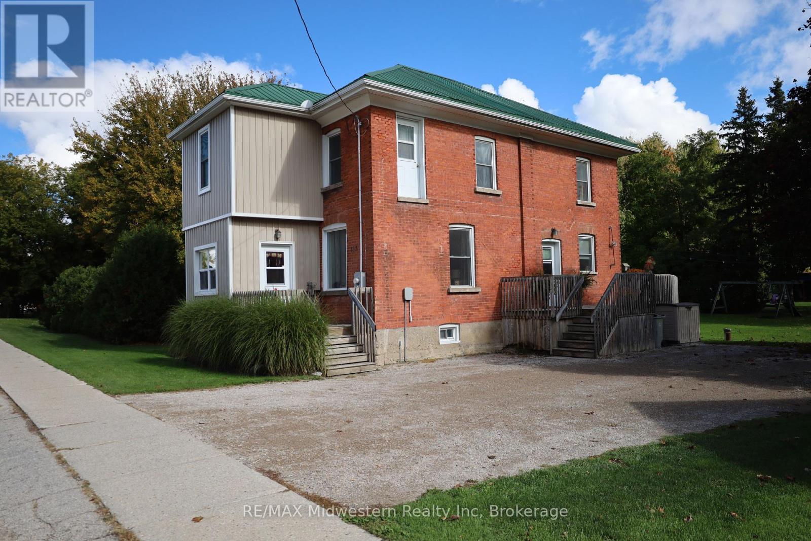 185 Winstanley Street, West Perth, Ontario  N0K 1P0 - Photo 8 - X12458704