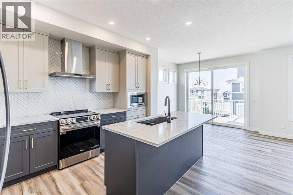 34 Amblefield Heights Nw, Calgary, Alberta  T3P 2K1 - Photo 6 - A2262597