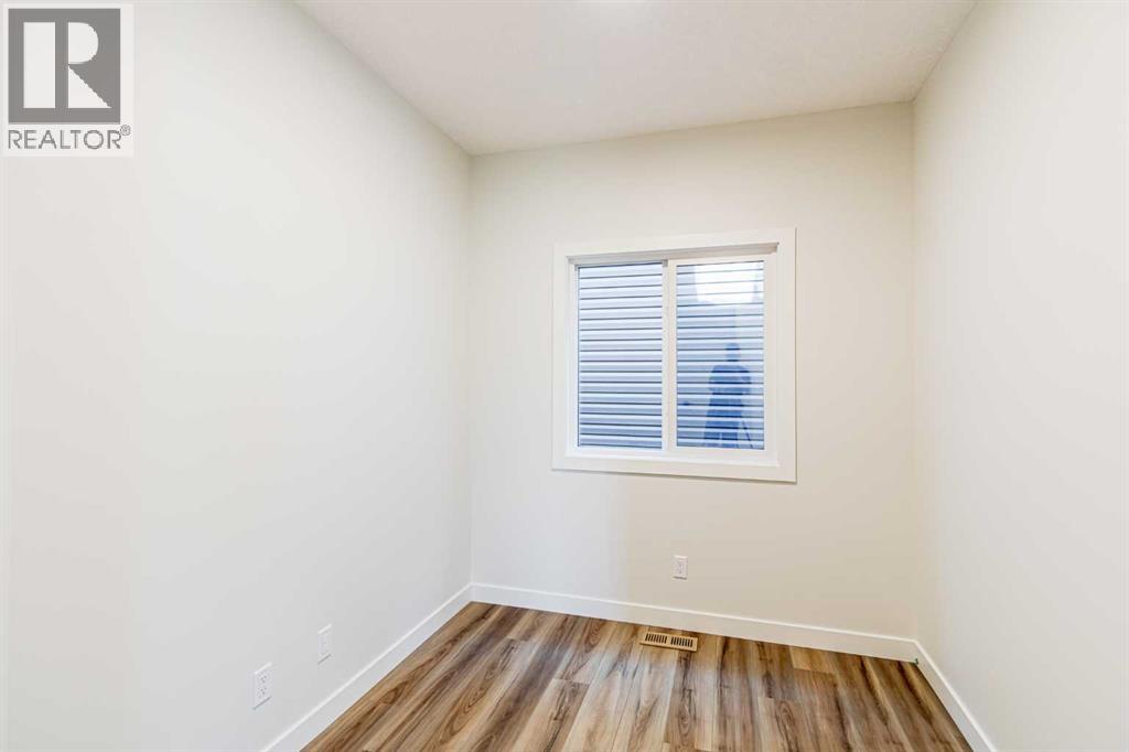 34 Amblefield Heights Nw, Calgary, Alberta  T3P 2K1 - Photo 5 - A2262597