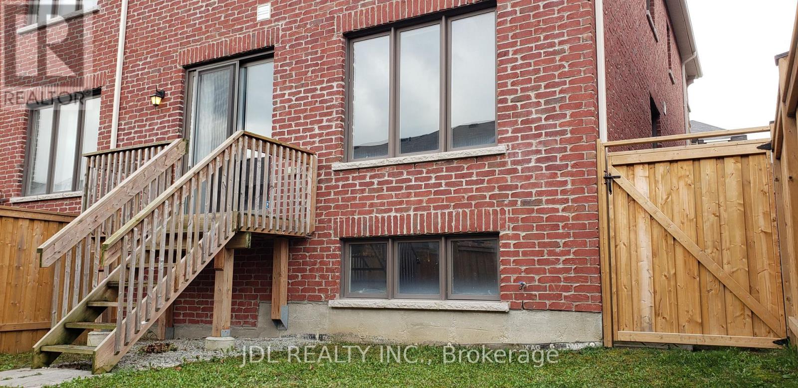 16 Casely Avenue, Richmond Hill, Ontario  L4S 0K3 - Photo 26 - N12455767