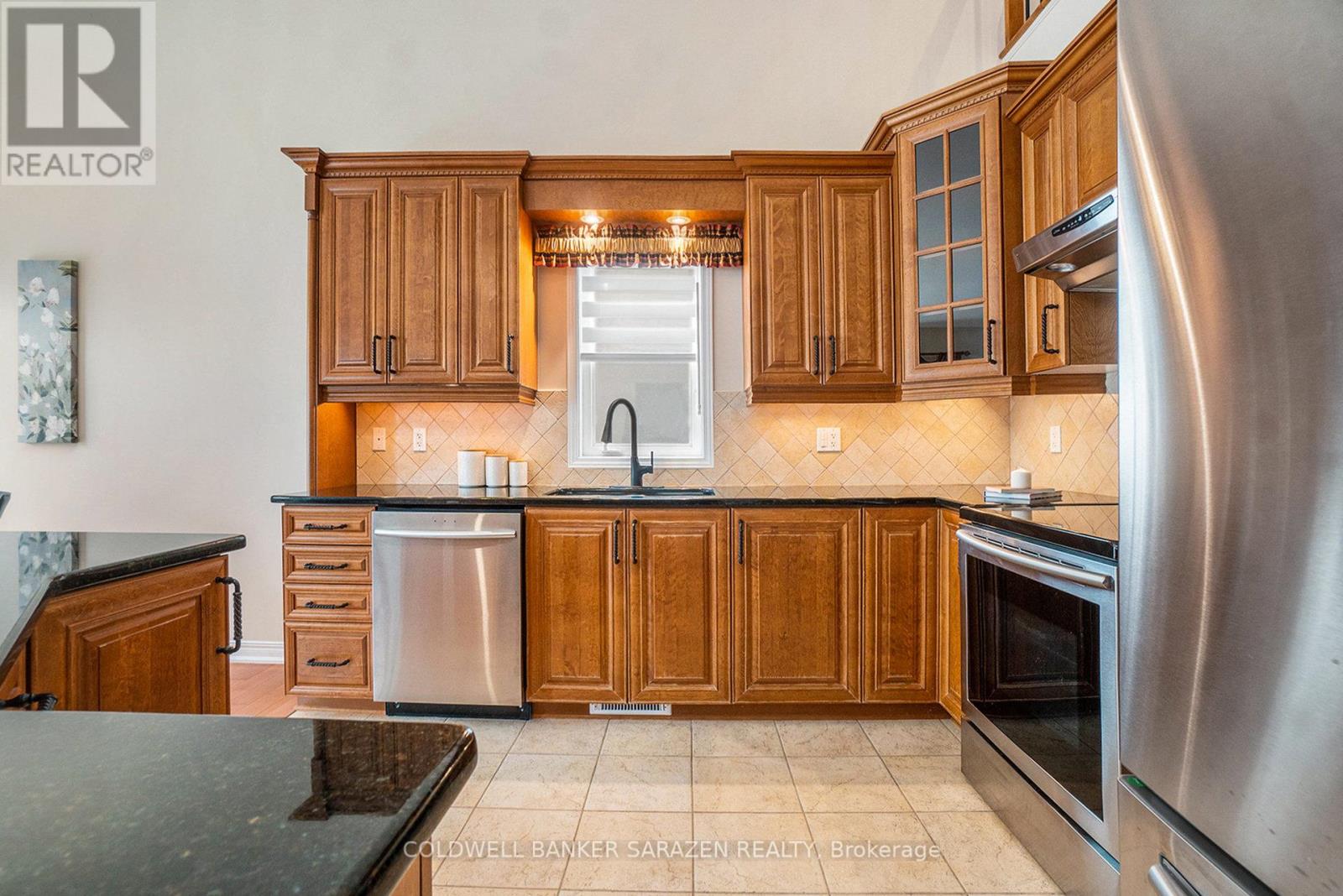 221 Madhu Crescent, Ottawa, Ontario  K2C 4J2 - Photo 10 - X12458703