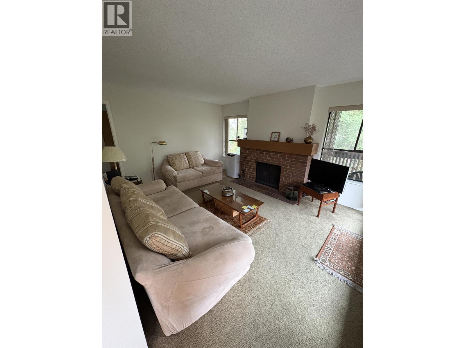 301 7411 Minoru Boulevard, Richmond, British Columbia  V6Y 1Z3 - Photo 2 - R3055826