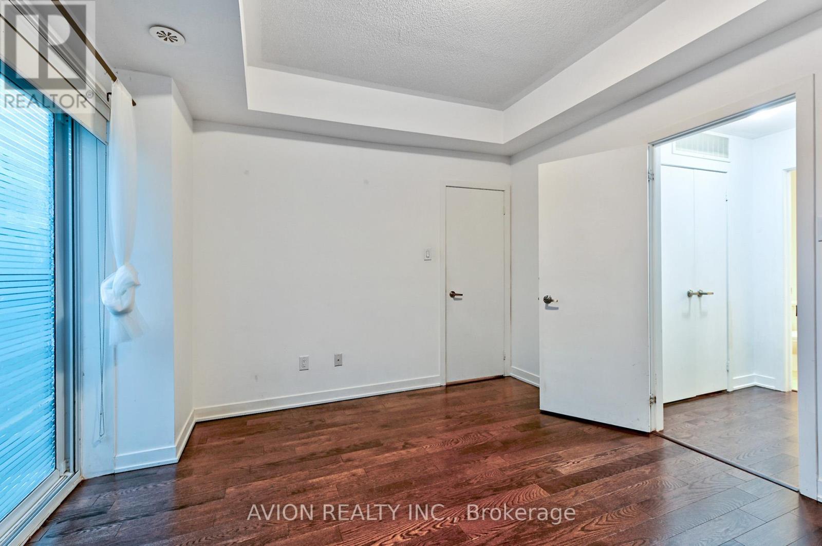 13 Oak Street, Toronto, Ontario  M5A 0A2 - Photo 13 - C12458701