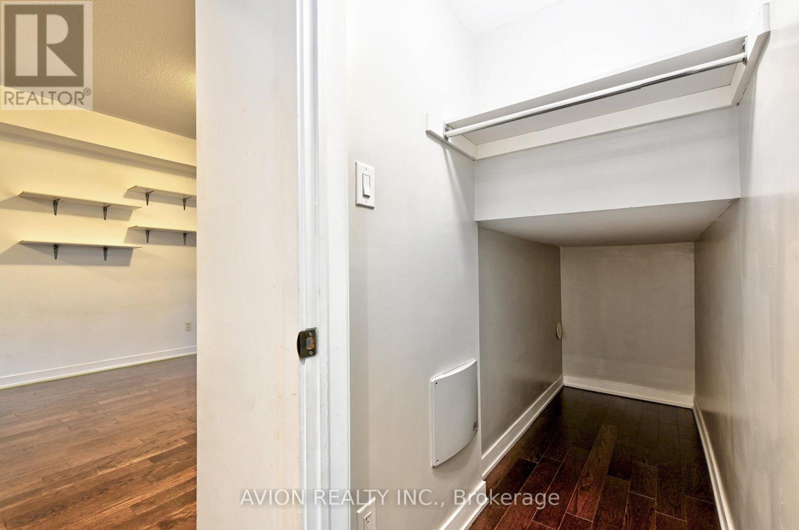 13 Oak Street, Toronto, Ontario  M5A 0A2 - Photo 19 - C12458701
