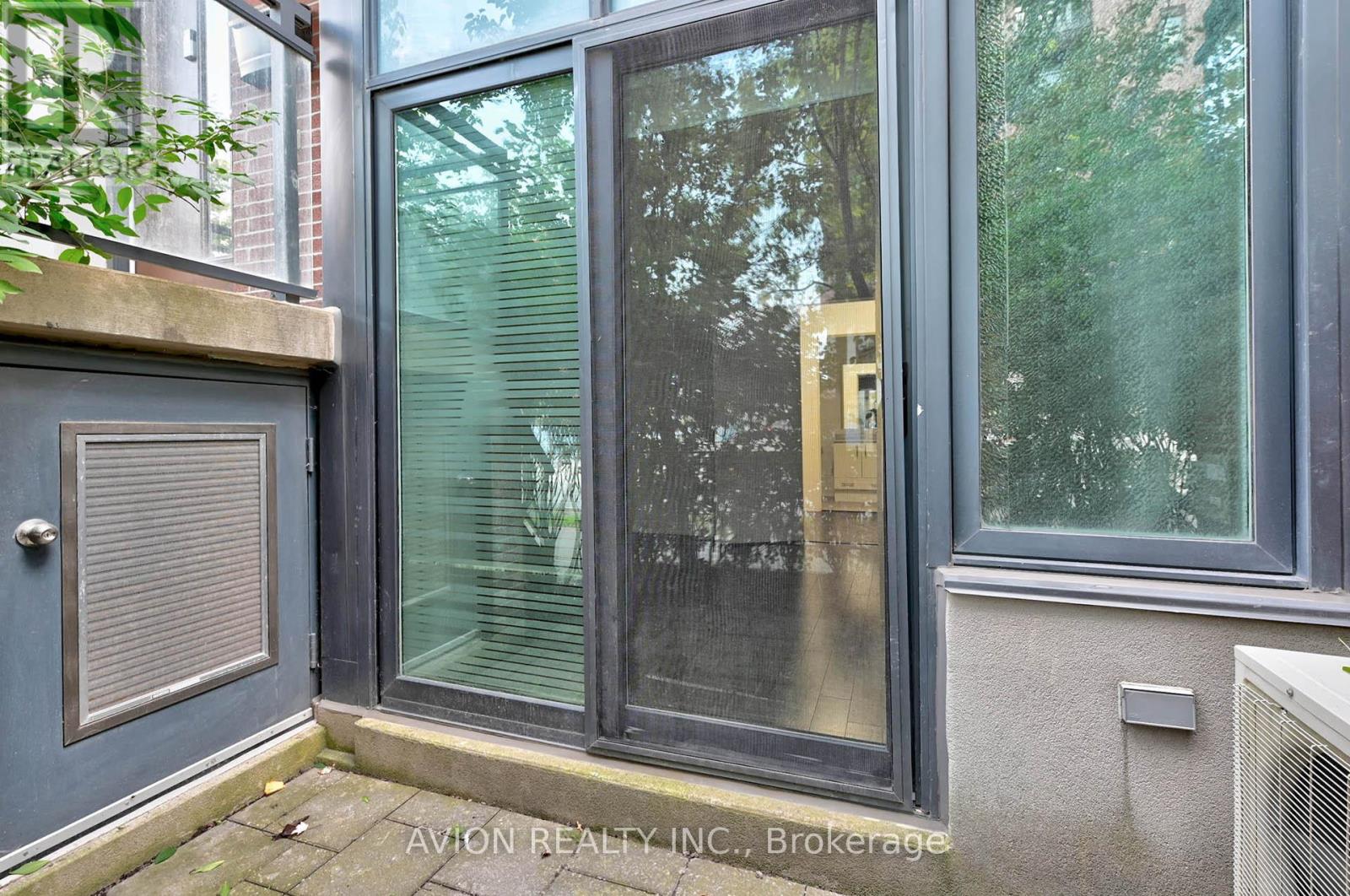 13 Oak Street, Toronto, Ontario  M5A 0A2 - Photo 21 - C12458701