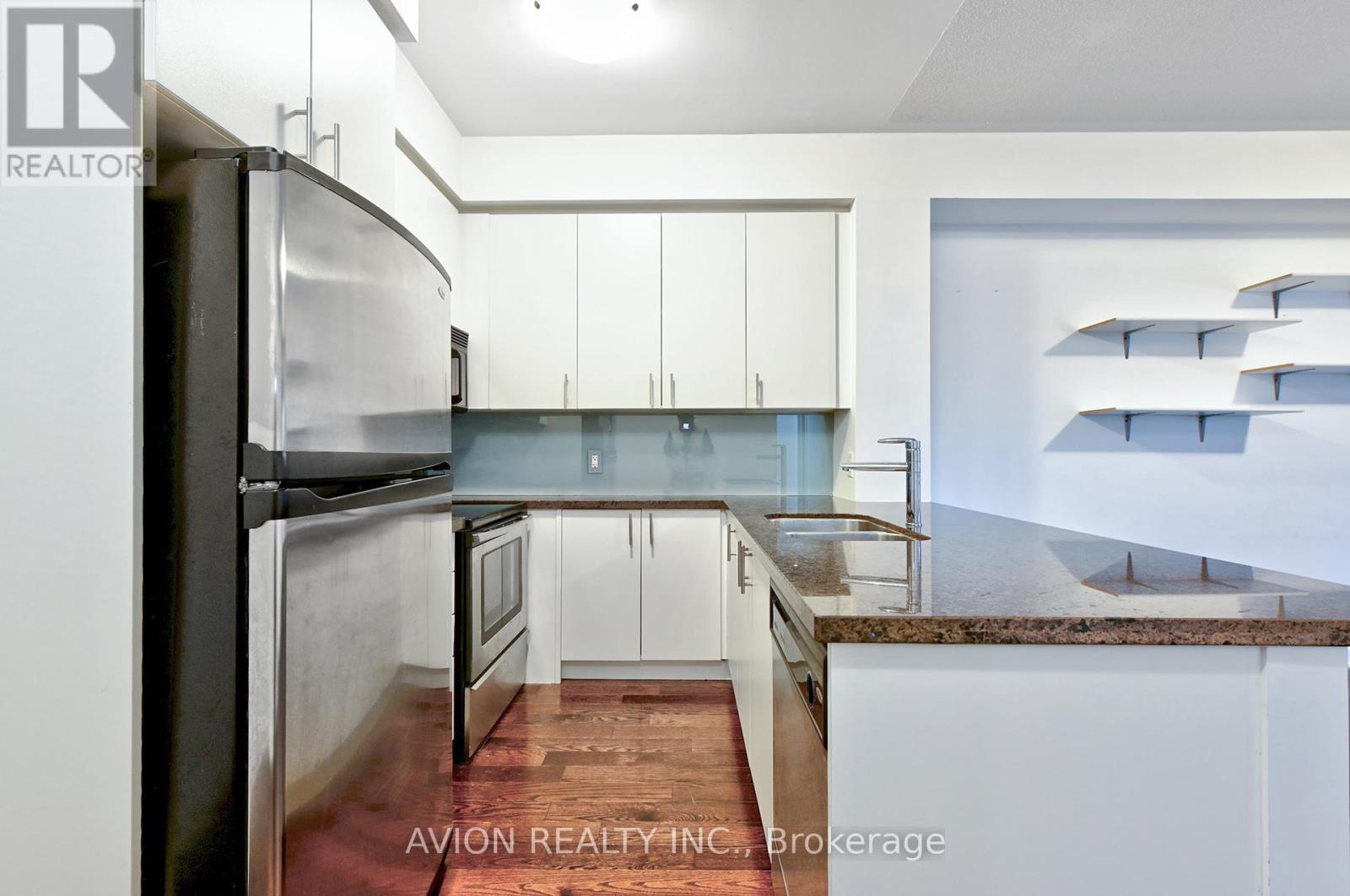 13 Oak Street, Toronto, Ontario  M5A 0A2 - Photo 9 - C12458701