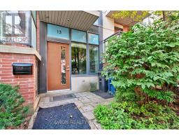 13 Oak Street, Toronto (Regent Park), Ca