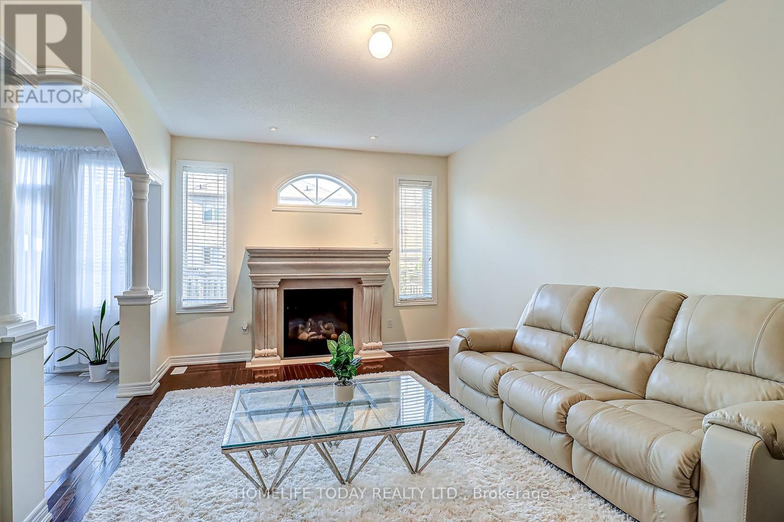 200 Ivy Glen Drive, Vaughan, Ontario  L6A 0P1 - Photo 17 - N12458709