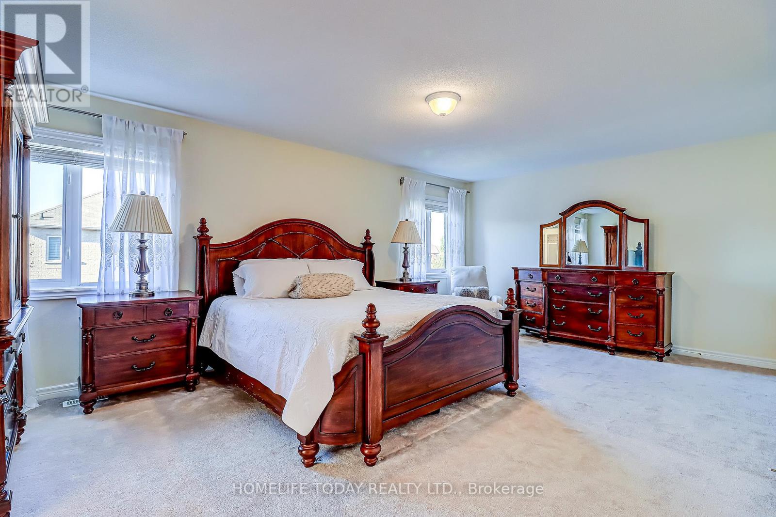 200 Ivy Glen Drive, Vaughan, Ontario  L6A 0P1 - Photo 22 - N12458709