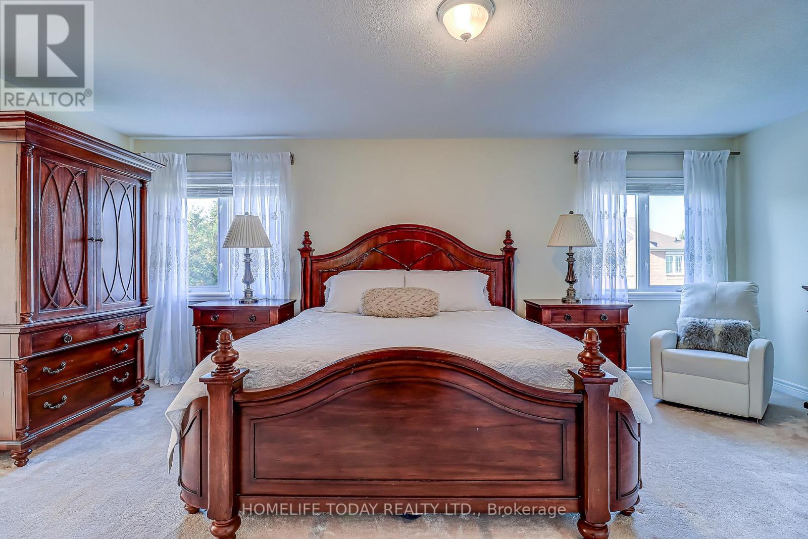 200 Ivy Glen Drive, Vaughan, Ontario  L6A 0P1 - Photo 23 - N12458709