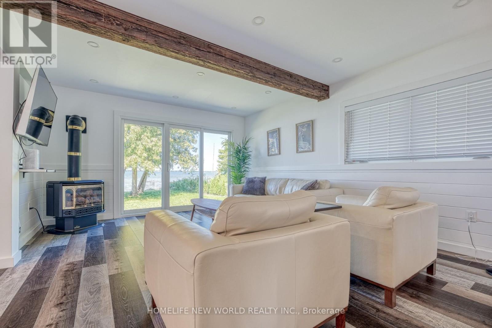 10 Burnie Road, Georgina, Ontario  L0E 1N0 - Photo 12 - N12458710