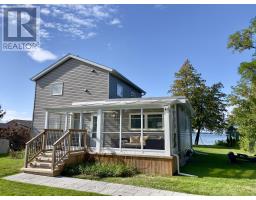 10 BURNIE ROAD, Georgina, Ontario