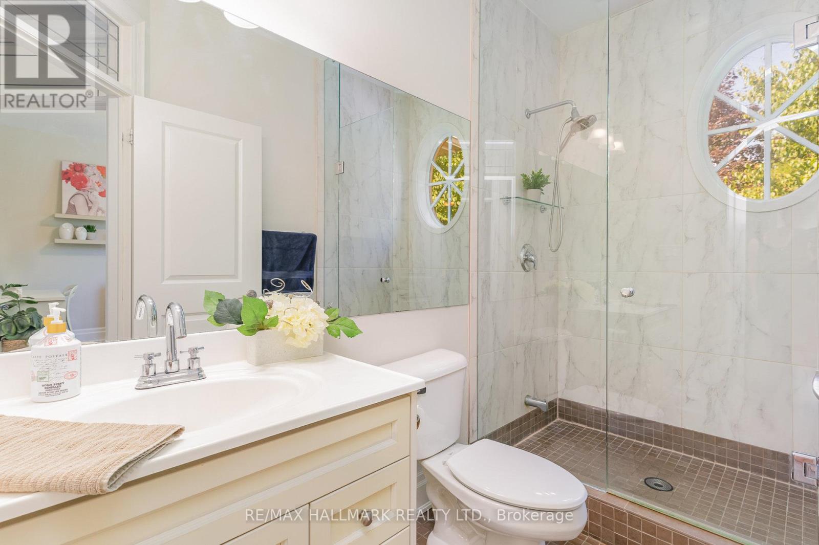 7 Tizzard Avenue, Toronto, Ontario  M8Y 3Z4 - Photo 25 - W12458702