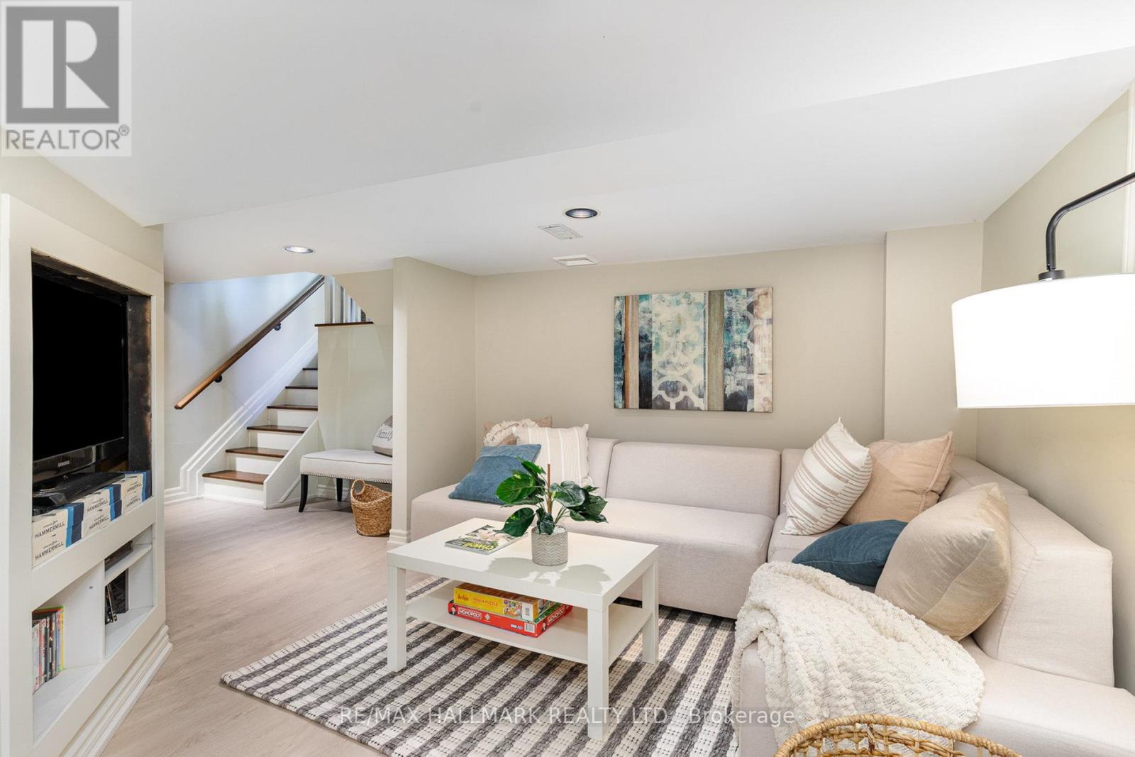 7 Tizzard Avenue, Toronto, Ontario  M8Y 3Z4 - Photo 33 - W12458702