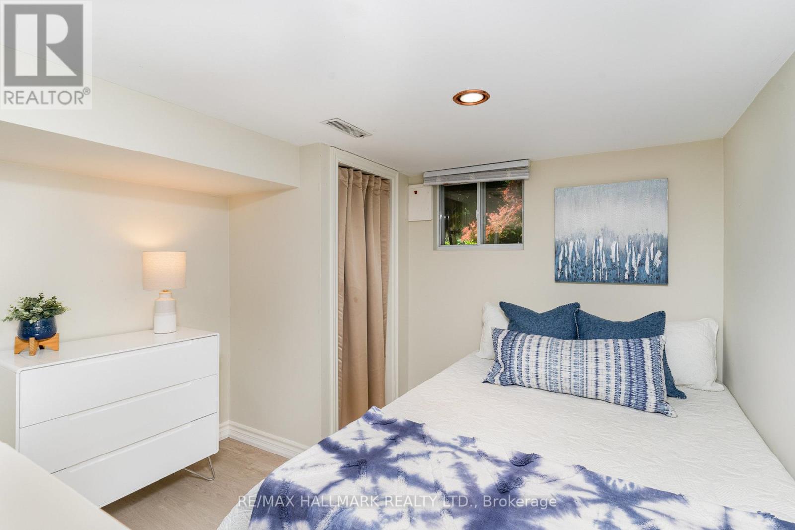 7 Tizzard Avenue, Toronto, Ontario  M8Y 3Z4 - Photo 36 - W12458702