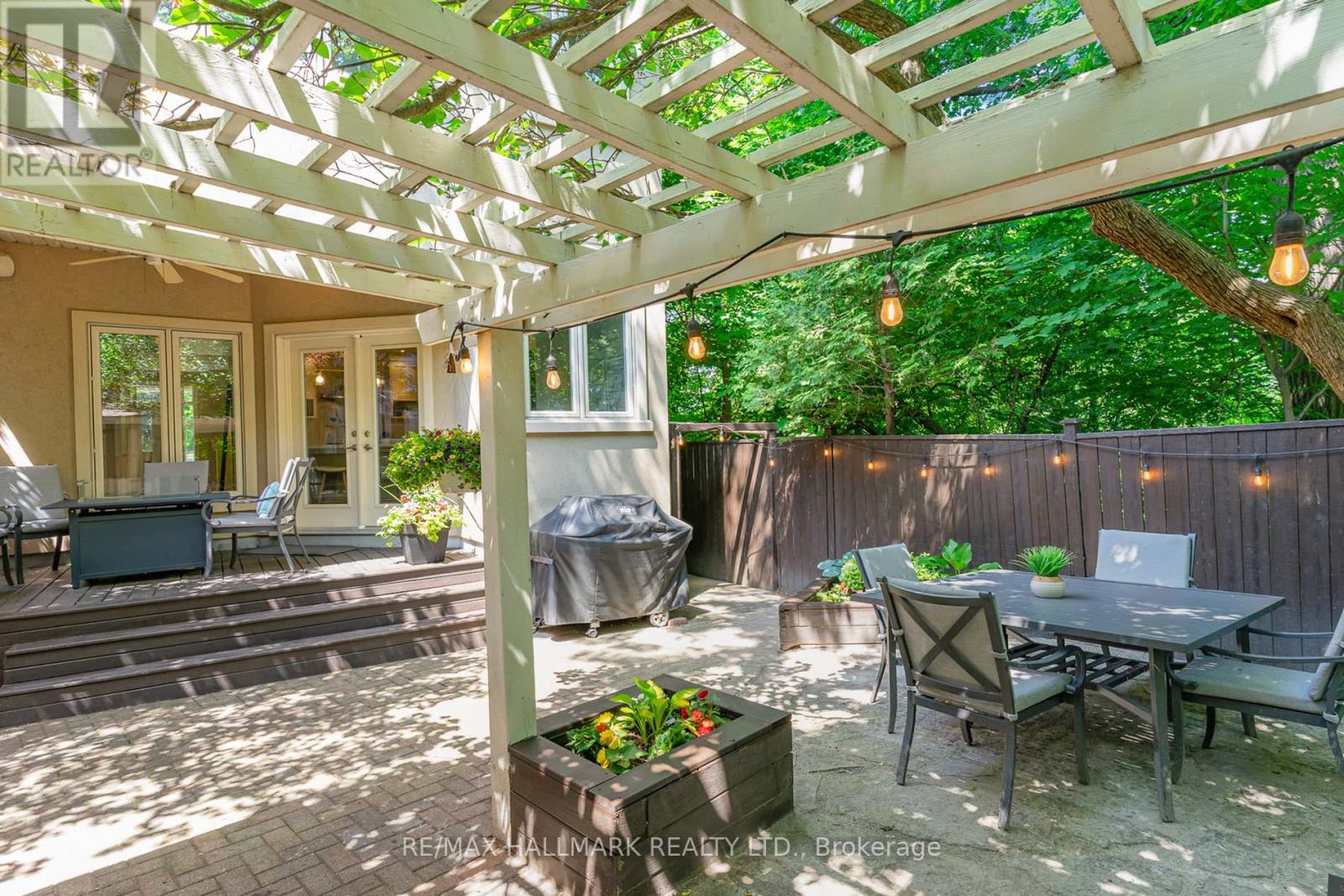 7 Tizzard Avenue, Toronto, Ontario  M8Y 3Z4 - Photo 39 - W12458702