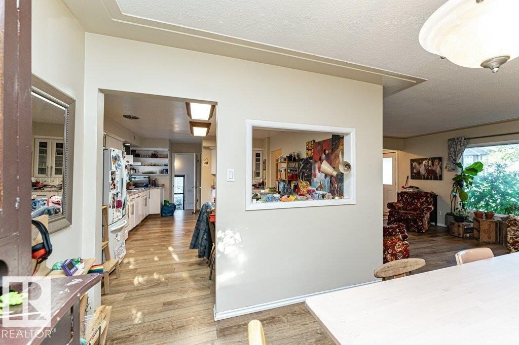 8539 Connors Rd Nw, Edmonton, Alberta  T6C 4H2 - Photo 8 - E4459822