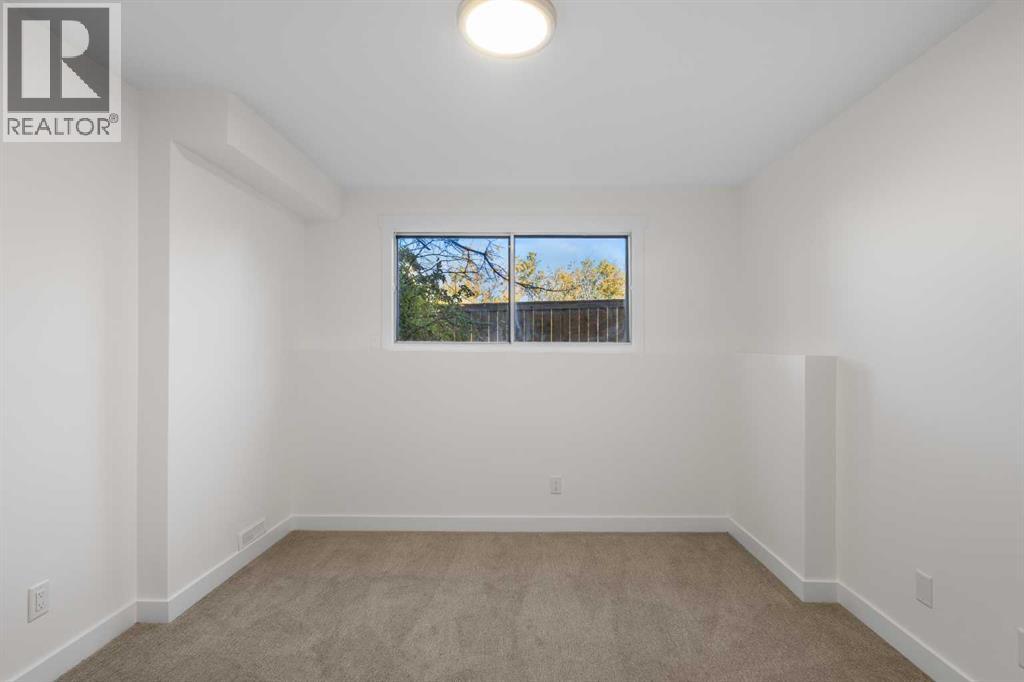 4 Cedarwood Rise Sw, Calgary, Alberta  T2W 3H9 - Photo 22 - A2263972
