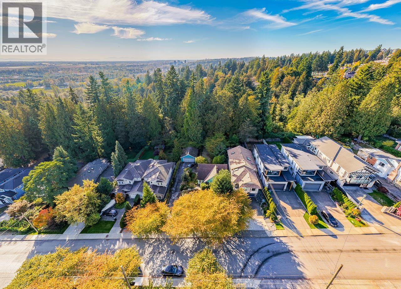 8061 Mcgregor Avenue, Burnaby, British Columbia  V5J 4H7 - Photo 15 - R3056802