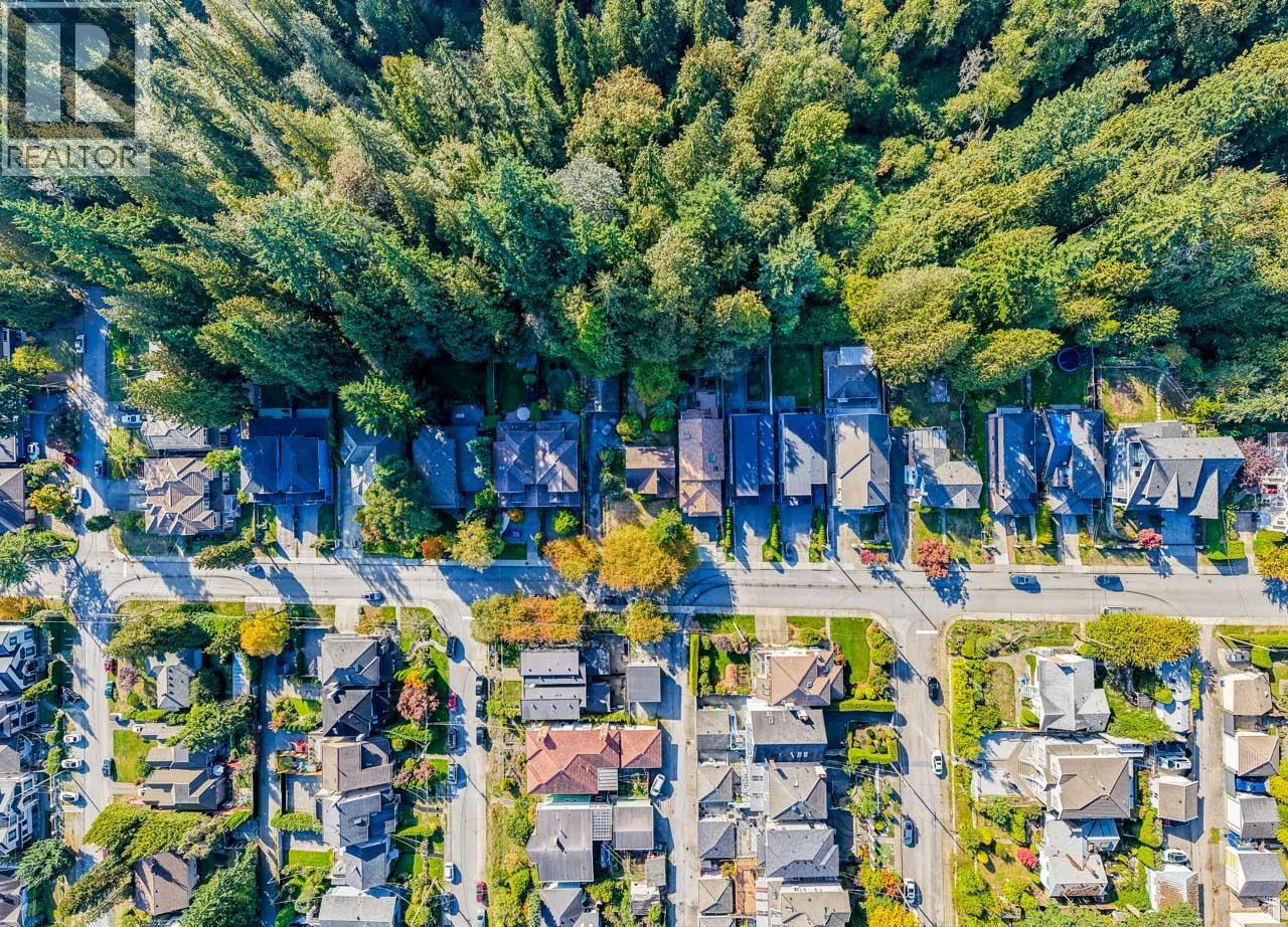 8061 Mcgregor Avenue, Burnaby, British Columbia  V5J 4H7 - Photo 28 - R3056802