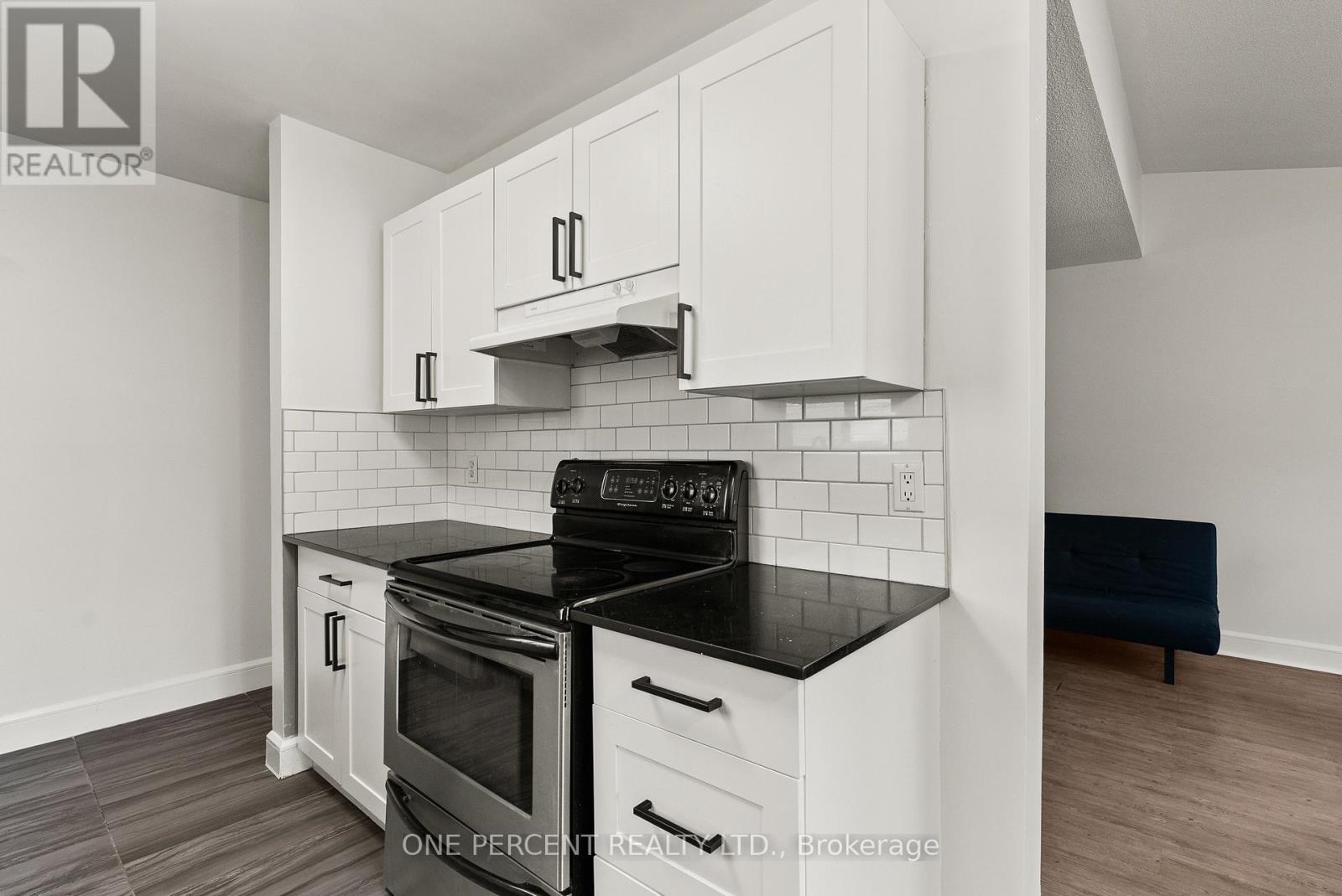 11 Bowen Crescent, North Grenville, Ontario  K0G 1J0 - Photo 16 - X12458720