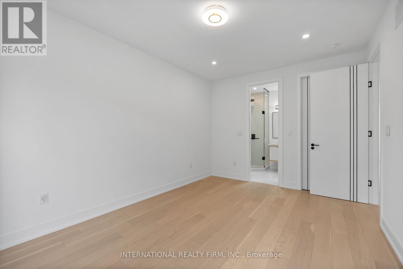 19 Ivy Avenue, Toronto, Ontario  M4L 2H6 - Photo 34 - E12458722