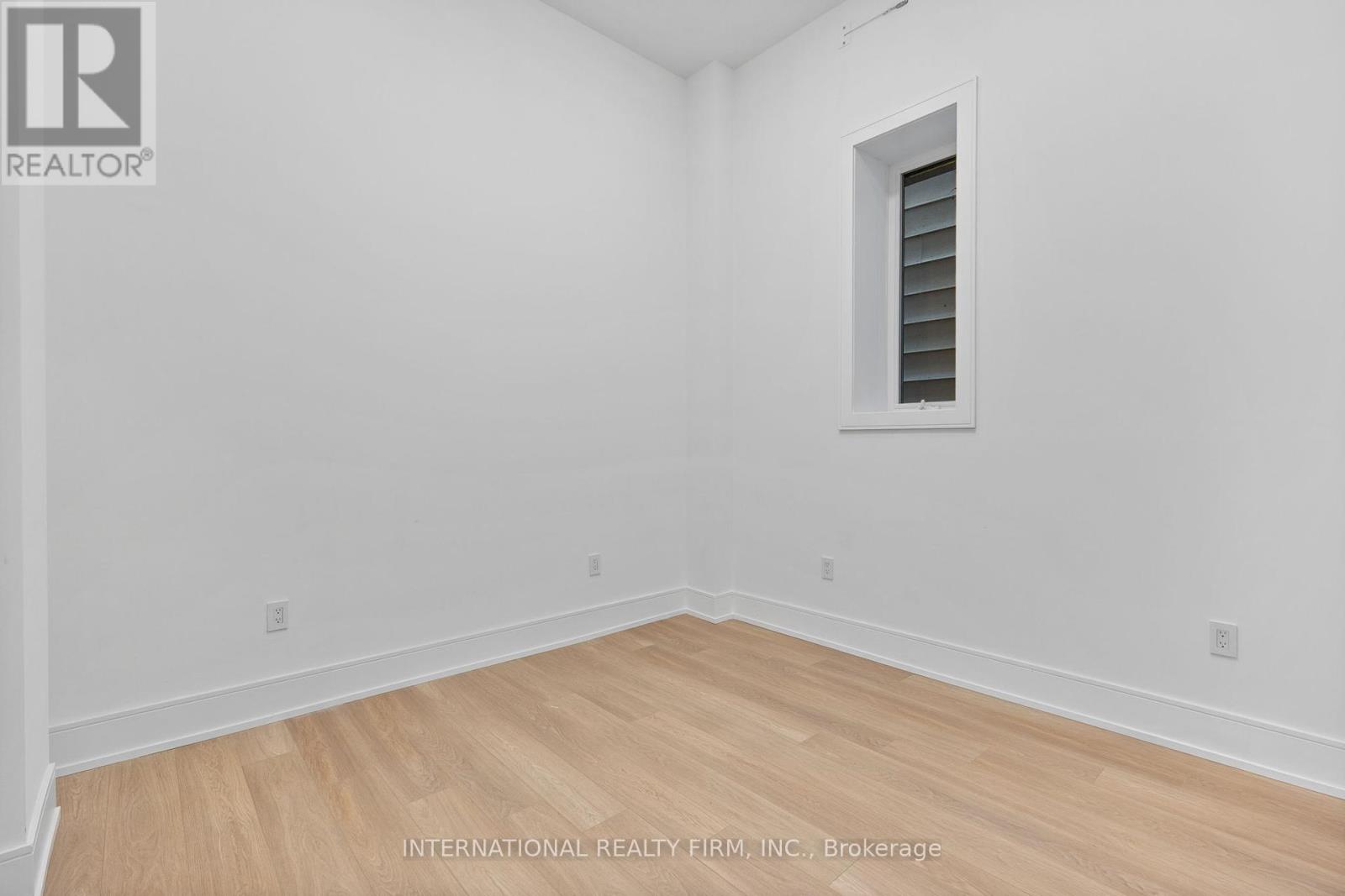 19 Ivy Avenue, Toronto, Ontario  M4L 2H6 - Photo 38 - E12458722