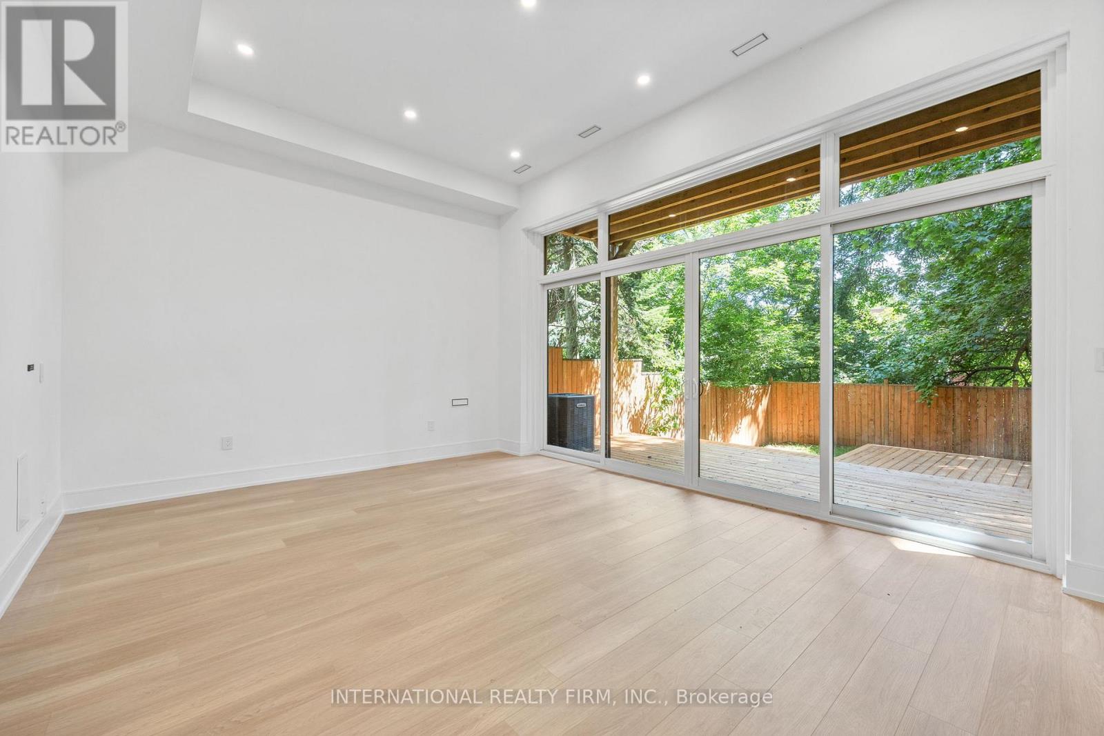 19 Ivy Avenue, Toronto, Ontario  M4L 2H6 - Photo 41 - E12458722