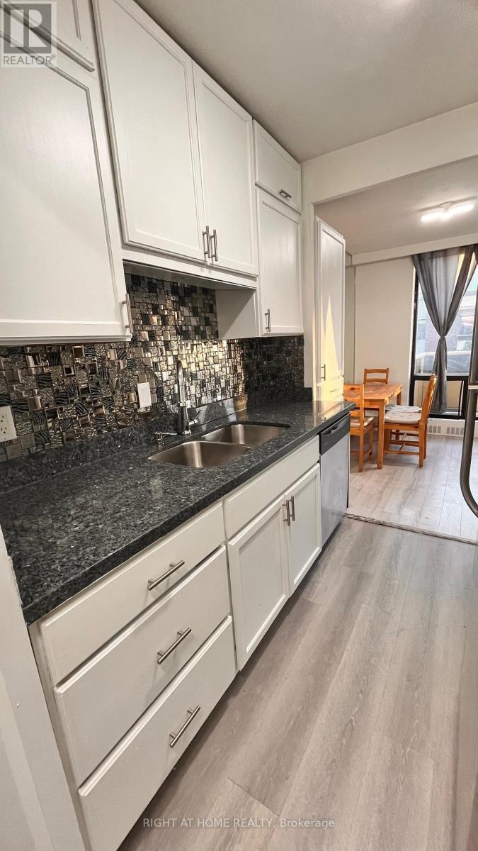 611 - 915 Midland Avenue, Toronto, Ontario  M1K 4G1 - Photo 6 - E12268304
