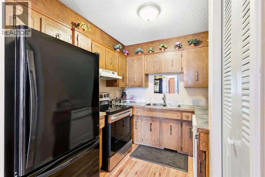 163 Whitewood Place Ne, Calgary, Alberta  T1Y 3S8 - Photo 14 - A2263942