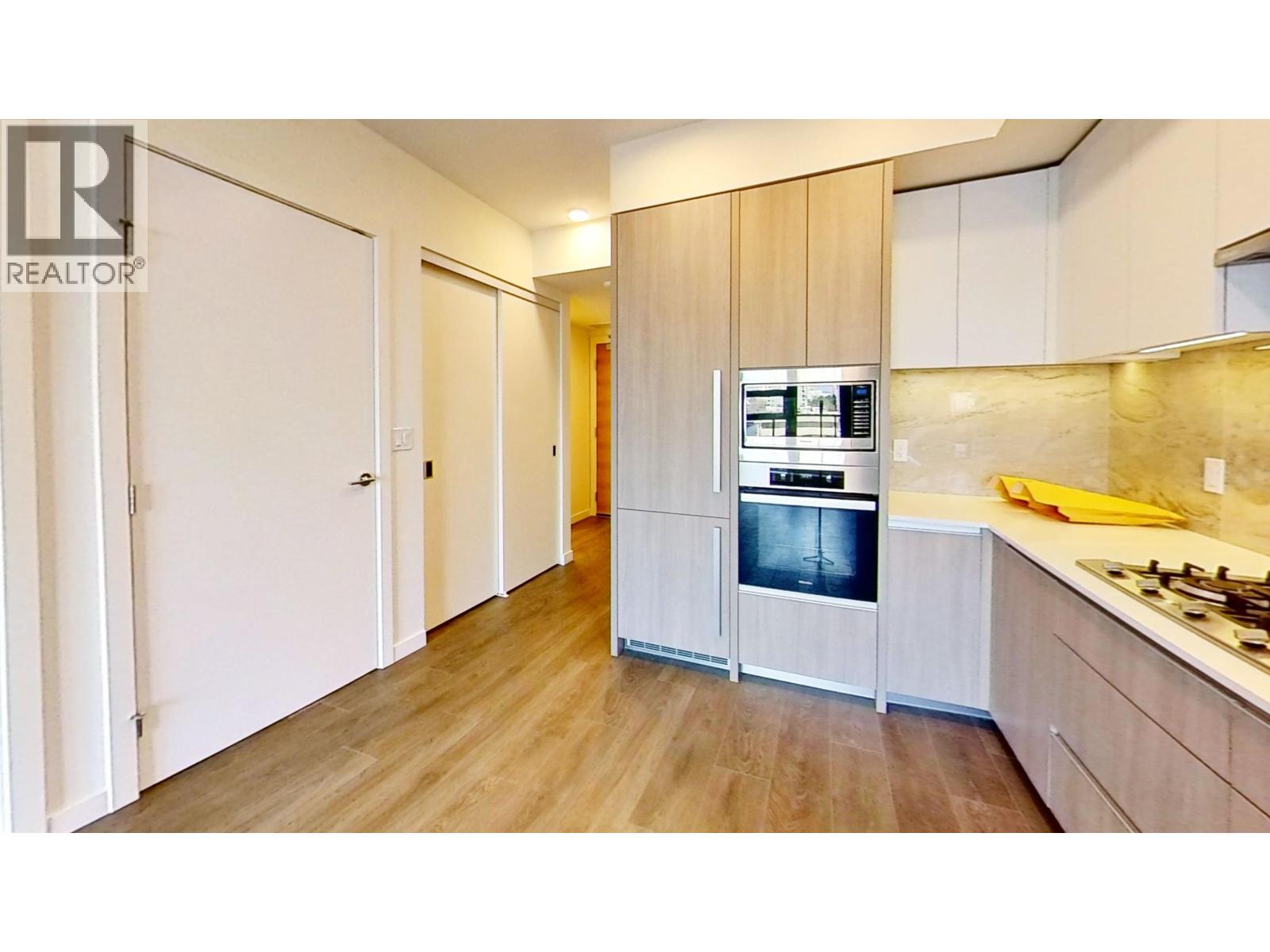 6633 Buswell Street, Richmond, British Columbia  V6Y 0M3 - Photo 2 - R3057720
