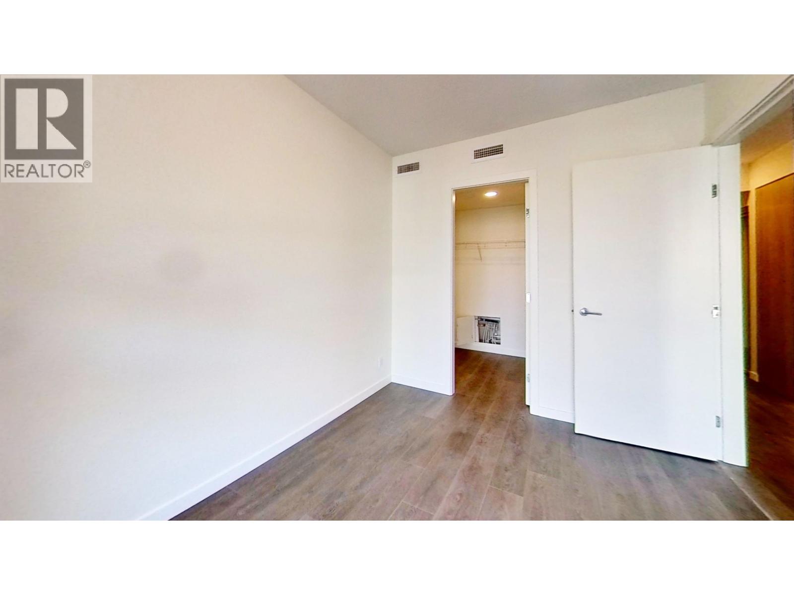6633 Buswell Street, Richmond, British Columbia  V6Y 0M3 - Photo 6 - R3057720