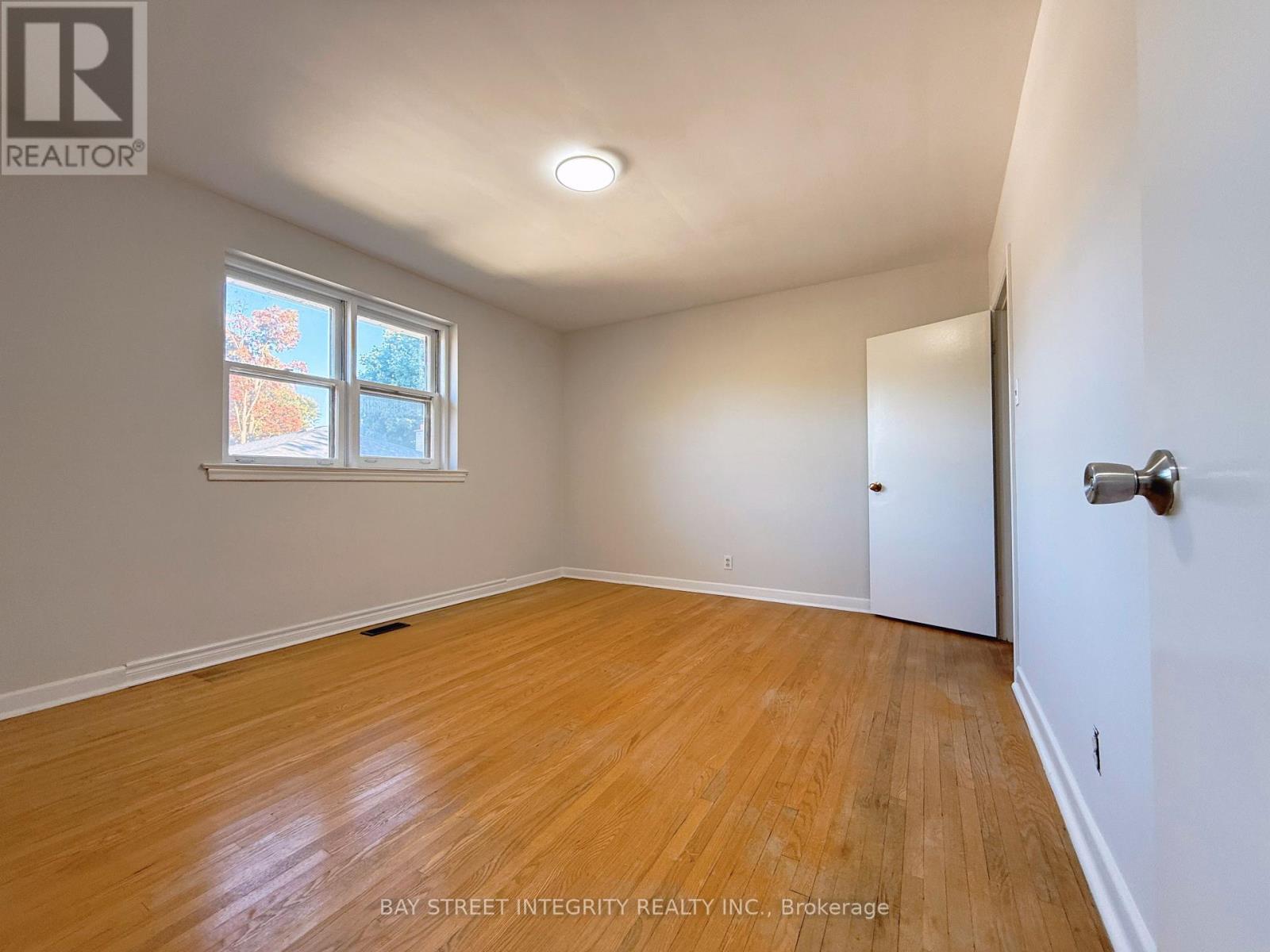 143 Munro Boulevard, Toronto, Ontario  M2P 1C9 - Photo 27 - C12458726