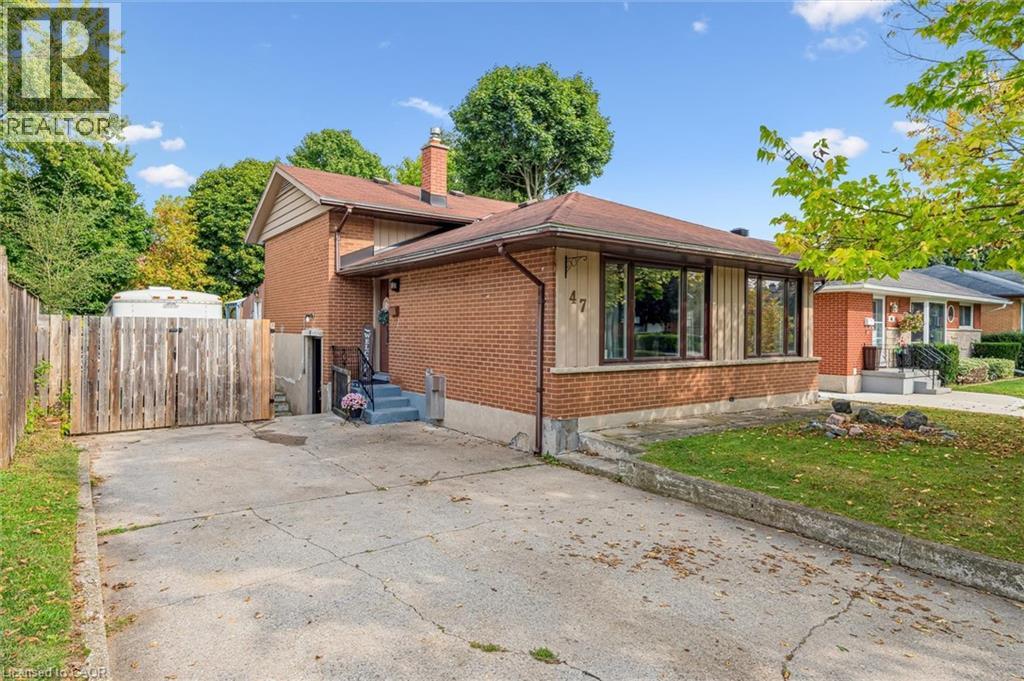 47 Rouse Avenue, Cambridge, Ontario  N1R 4M6 - Photo 1 - 40770950