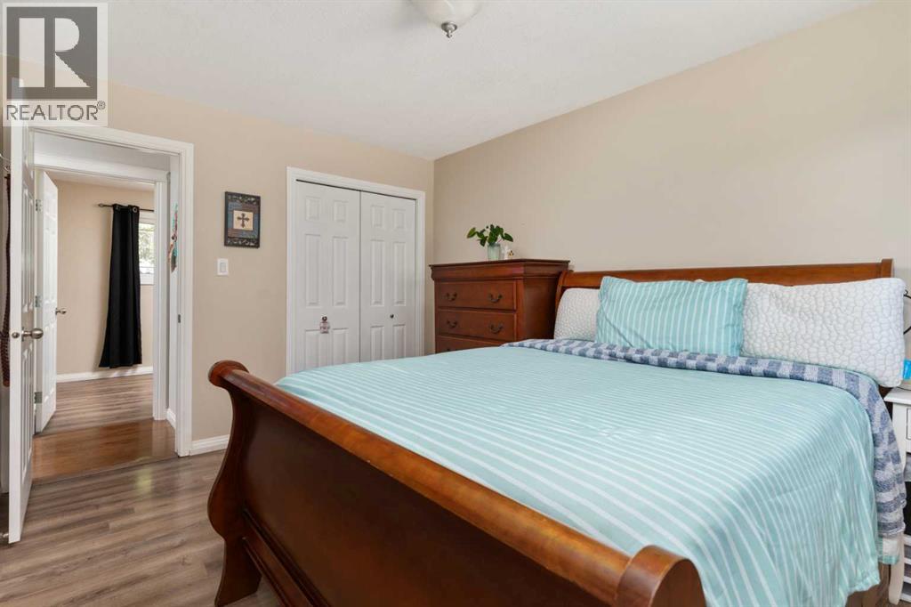 6401 44b Avenue, Camrose, Alberta  T4V 0B7 - Photo 10 - A2252196
