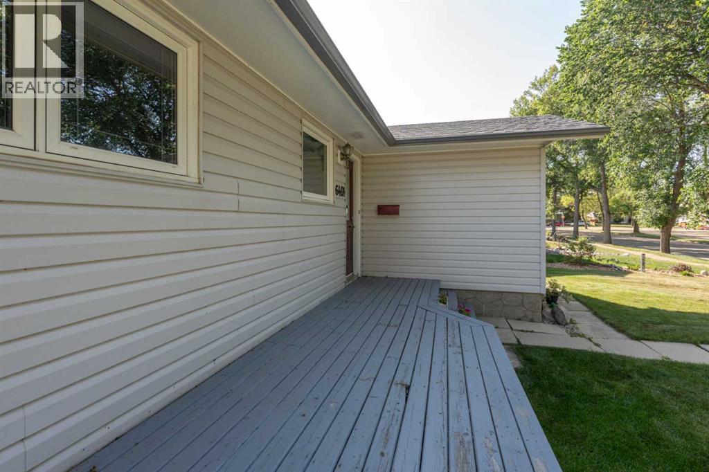 6401 44b Avenue, Camrose, Alberta  T4V 0B7 - Photo 32 - A2252196