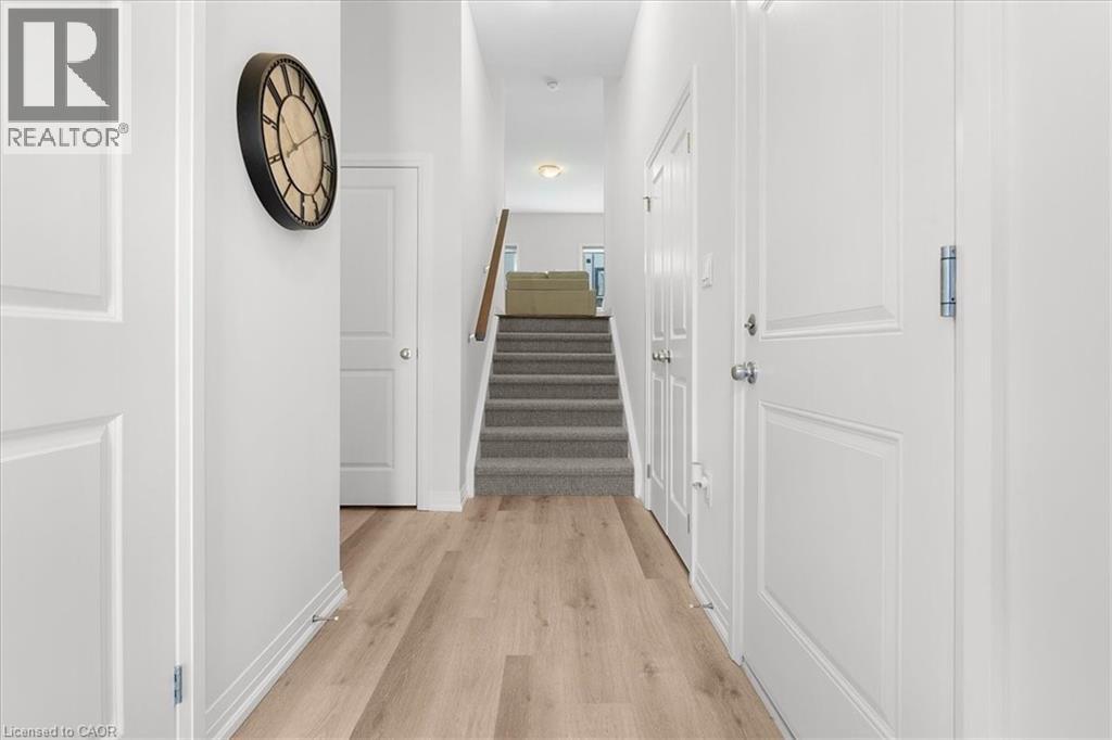 155 Equestrian Way Unit# 62, Cambridge, Ontario  N3E 0E8 - Photo 4 - 40777712