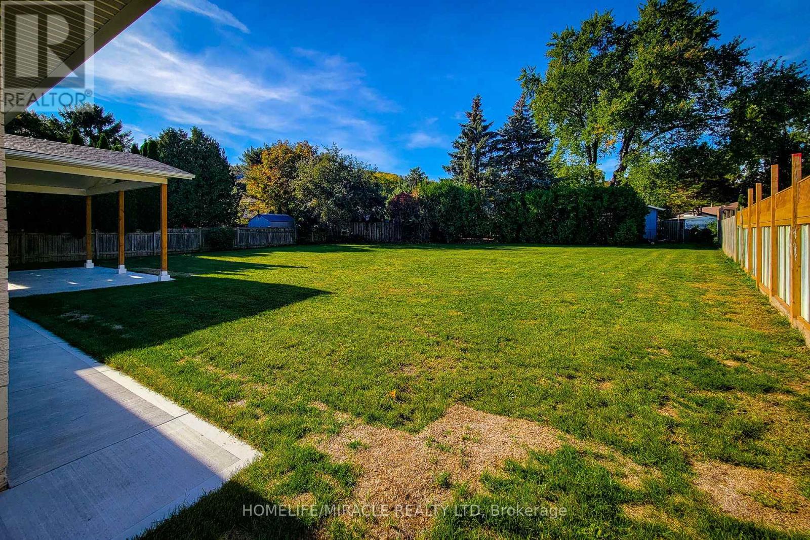 26 George Street, Grimsby, Ontario  L3M 3Y6 - Photo 42 - X12458728