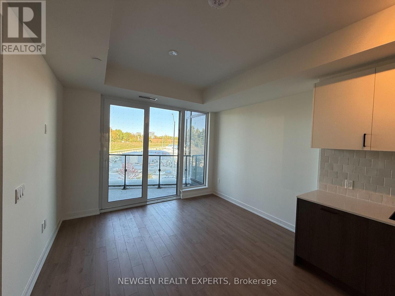 214 - 1 Kyle Lowry Road, Toronto, Ontario  M3C 0S6 - Photo 18 - C12458732
