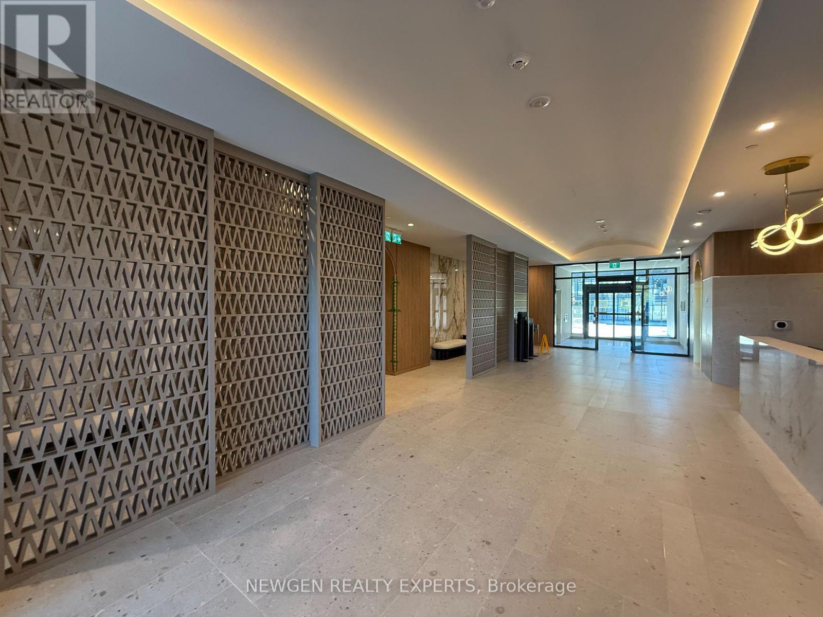 214 - 1 Kyle Lowry Road, Toronto, Ontario  M3C 0S6 - Photo 4 - C12458732