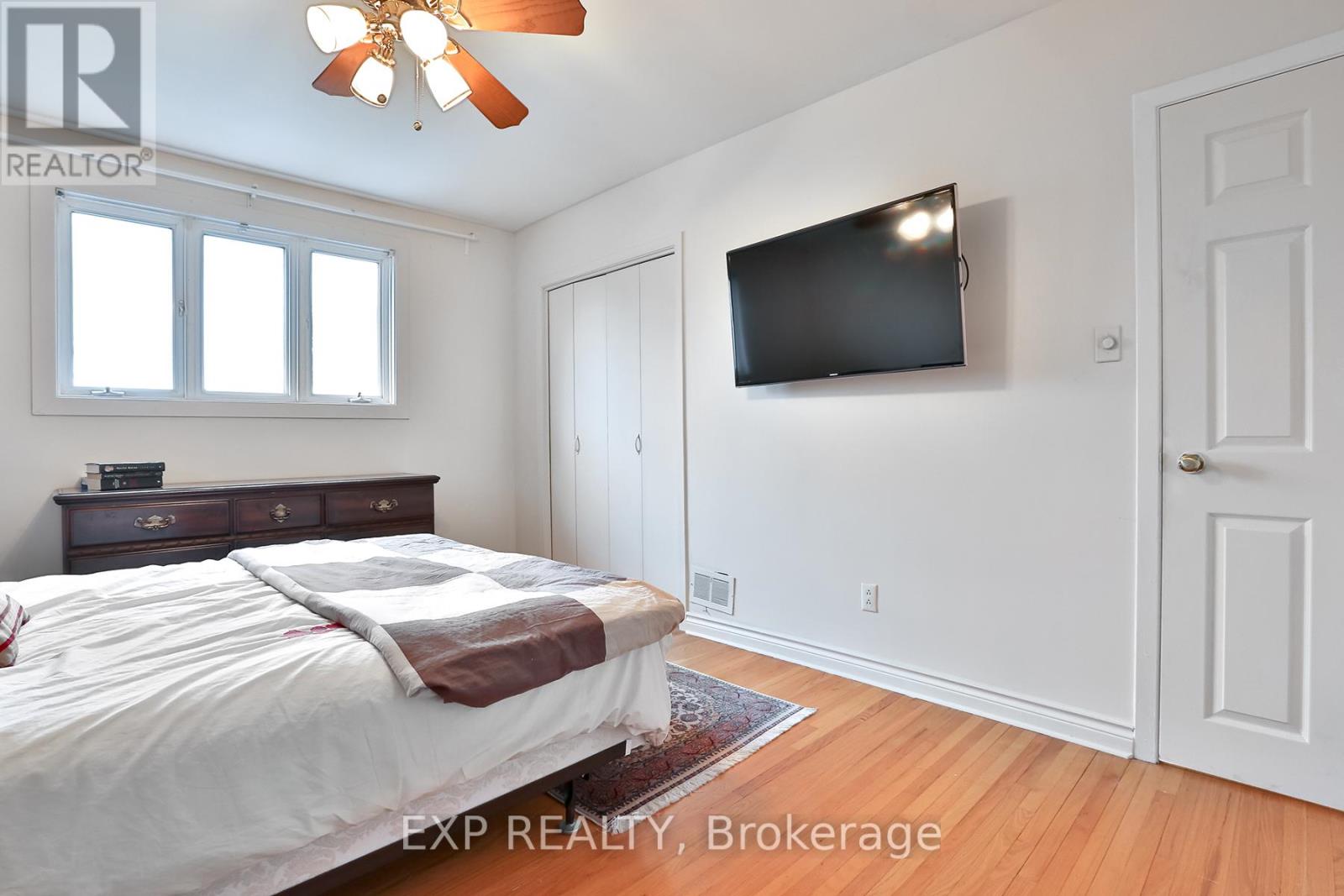 165 Carlson Drive, Newmarket, Ontario  L3Y 3H2 - Photo 11 - N12458730
