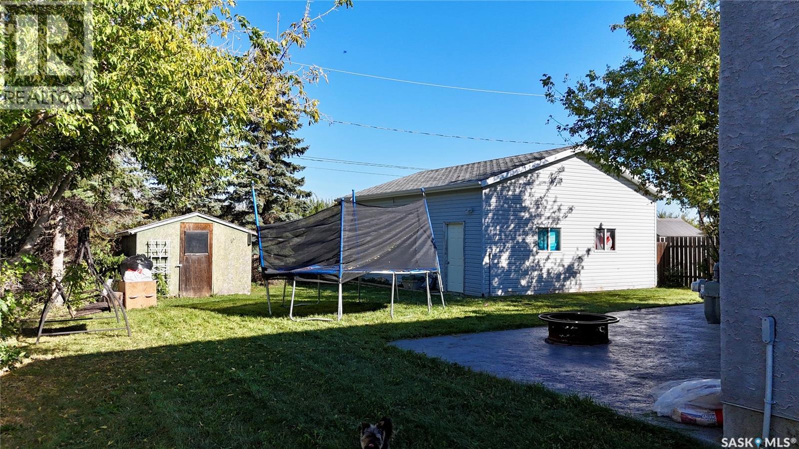 303 4th Street, Dundurn, Saskatchewan  S0K 1K0 - Photo 7 - SK019443