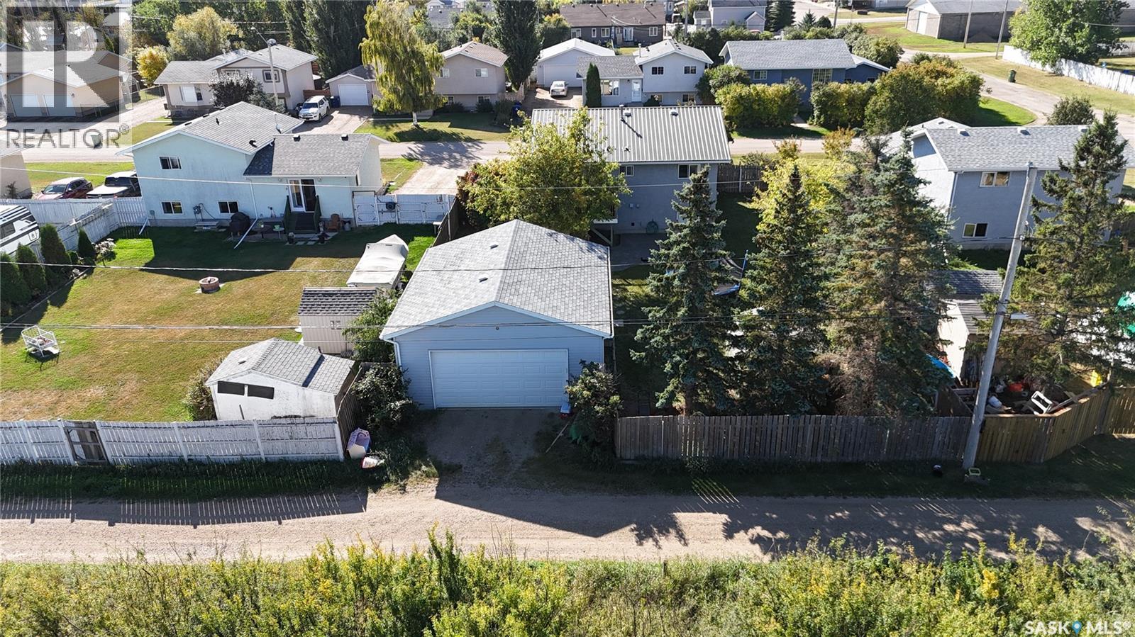 303 4th Street, Dundurn, Saskatchewan  S0K 1K0 - Photo 4 - SK019443