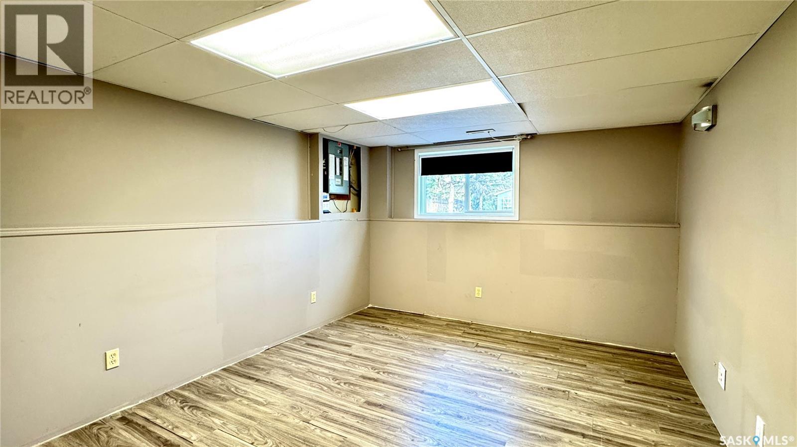 303 4th Street, Dundurn, Saskatchewan  S0K 1K0 - Photo 40 - SK019443