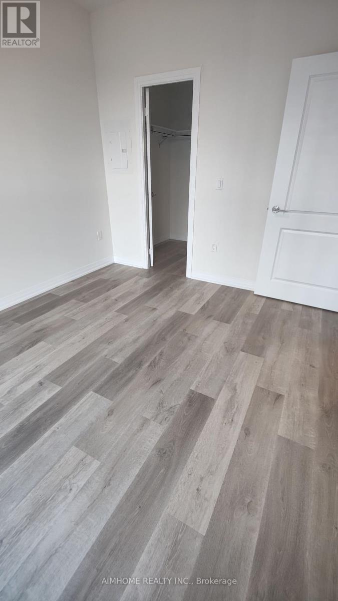 206 - 15 Watergarden Drive, Mississauga, Ontario  L5R 0H4 - Photo 10 - W12458729