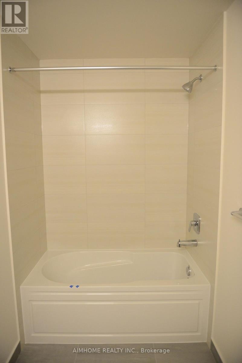 206 - 15 Watergarden Drive, Mississauga, Ontario  L5R 0H4 - Photo 14 - W12458729