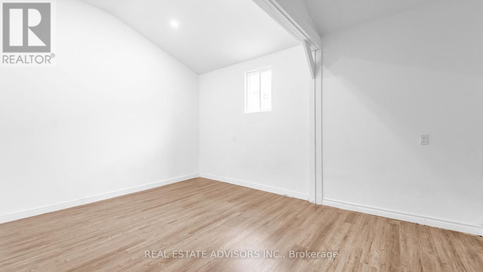 328 Little Avenue, Barrie, Ontario  L4N 2Z6 - Photo 18 - S12454861