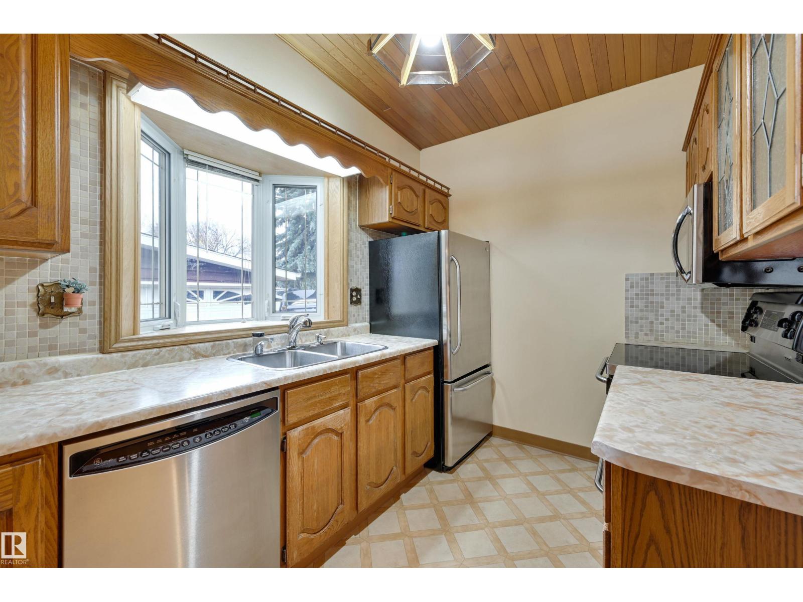 6211 148 Av Nw Nw, Edmonton, Alberta  T5A 1V2 - Photo 15 - E4461865