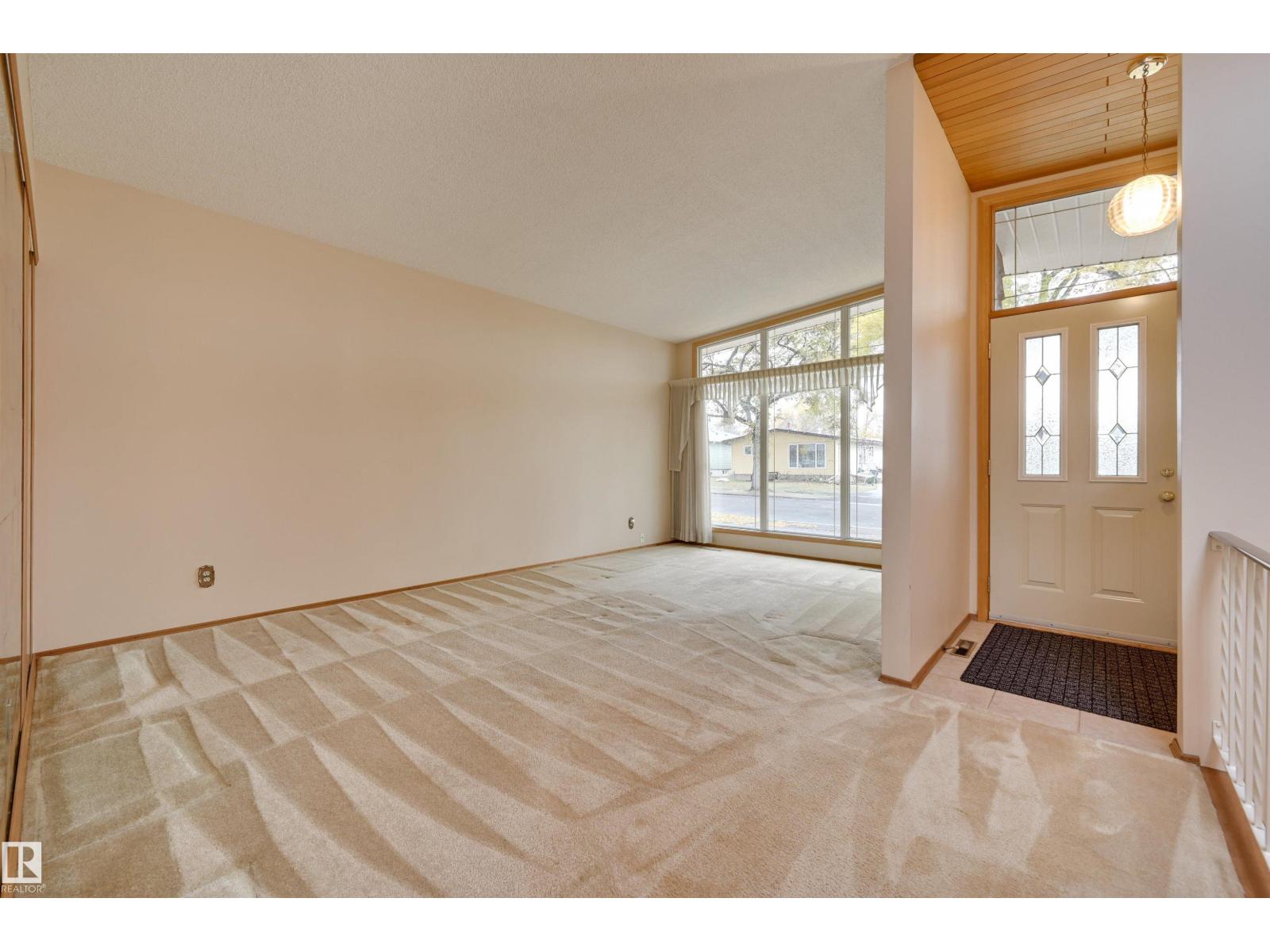 6211 148 Av Nw Nw, Edmonton, Alberta  T5A 1V2 - Photo 7 - E4461865